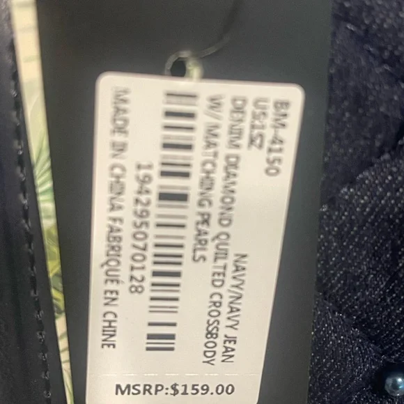 Badgley Mischka Navy Quilted Shoulder Bag NWT - Picture 6 of 11